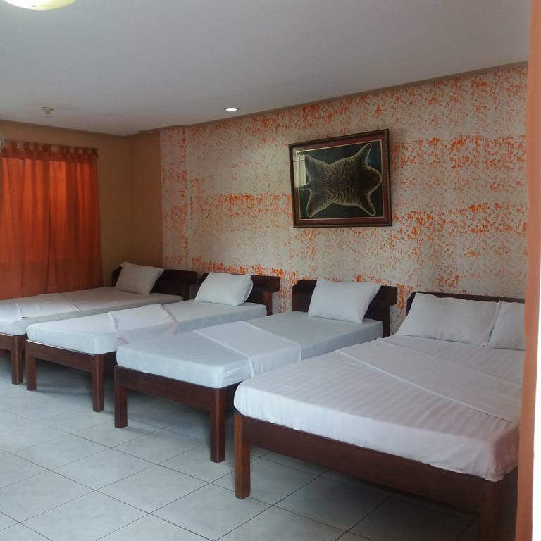Liberty Park Pension Puerto Princesa ภายนอก รูปภาพ