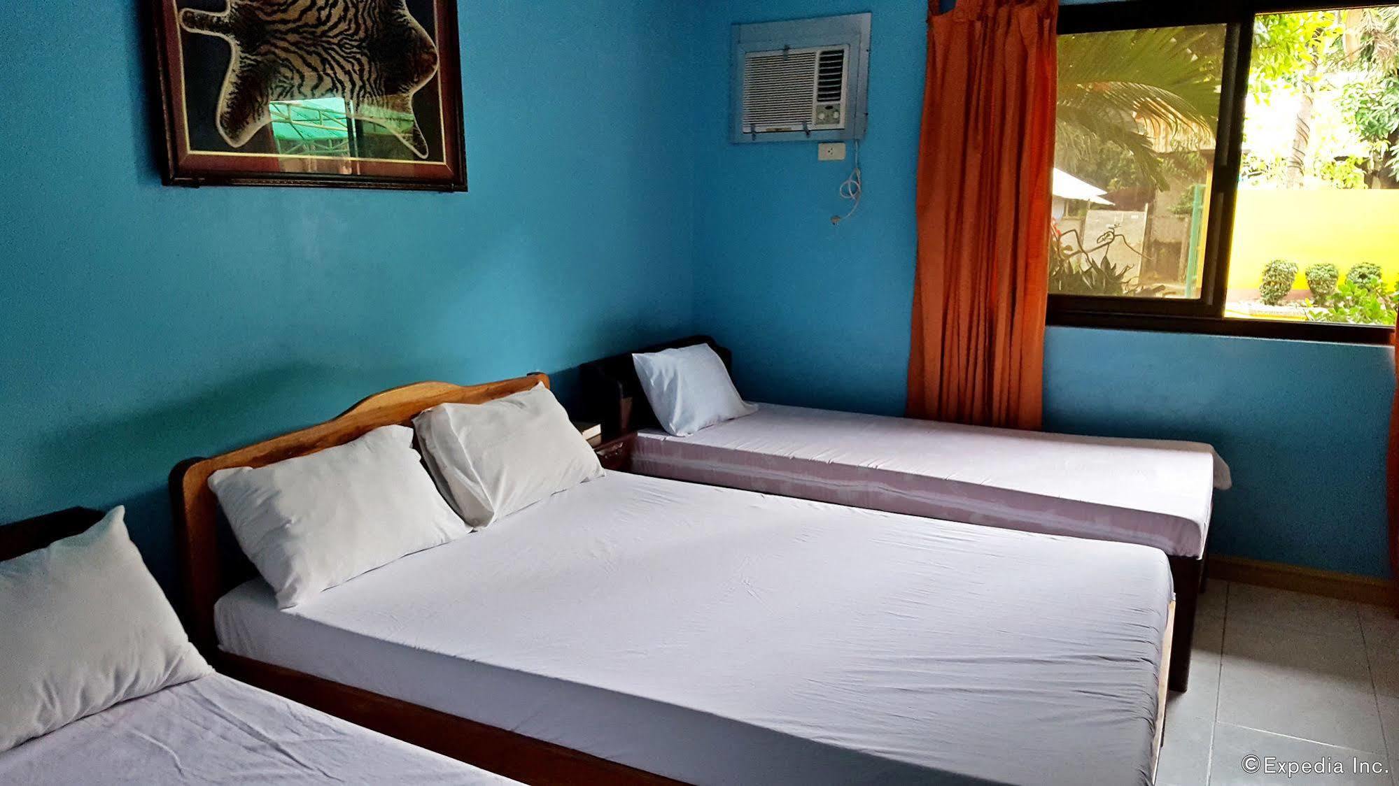 Liberty Park Pension Puerto Princesa ภายนอก รูปภาพ