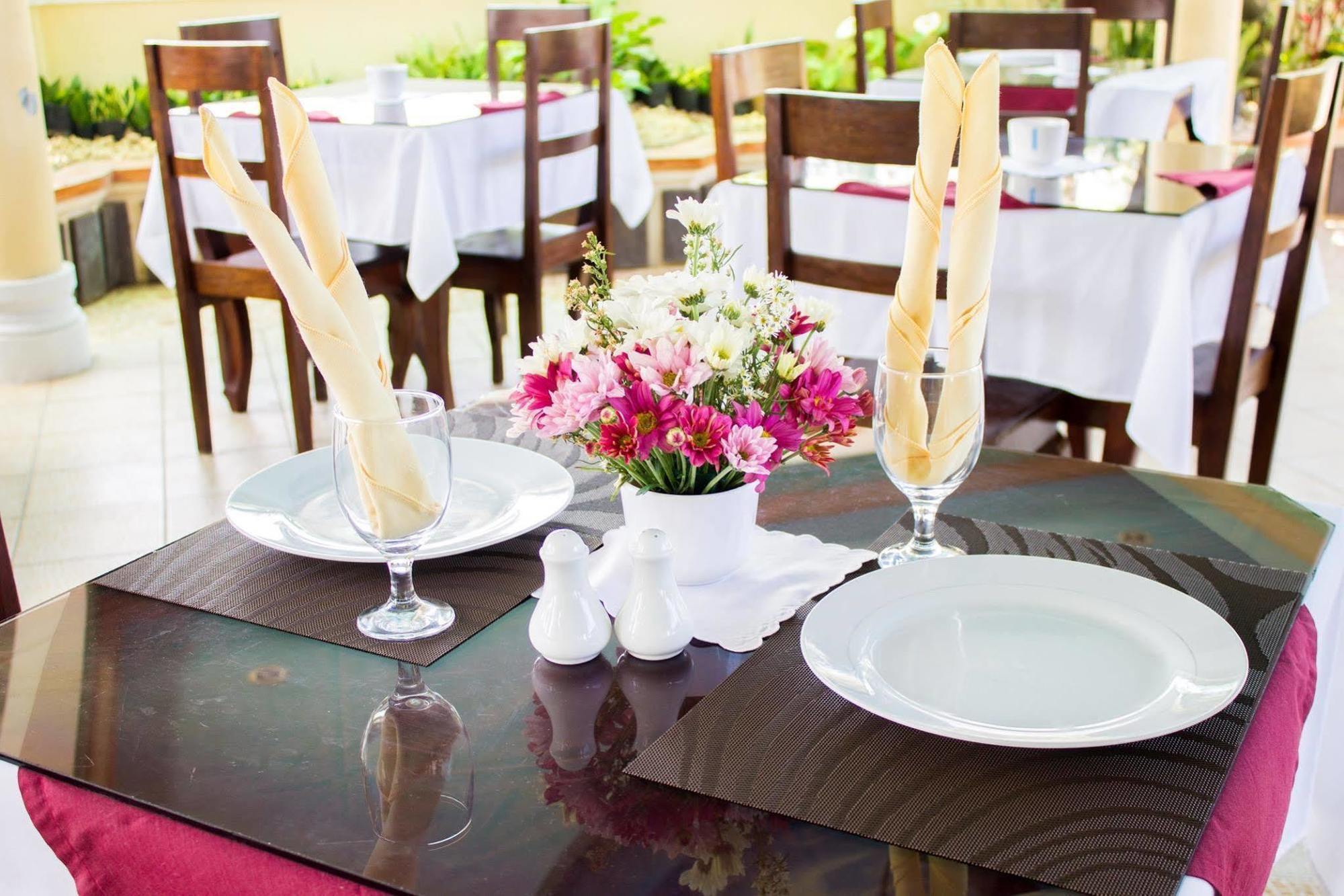 Liberty Park Pension Puerto Princesa ภายนอก รูปภาพ