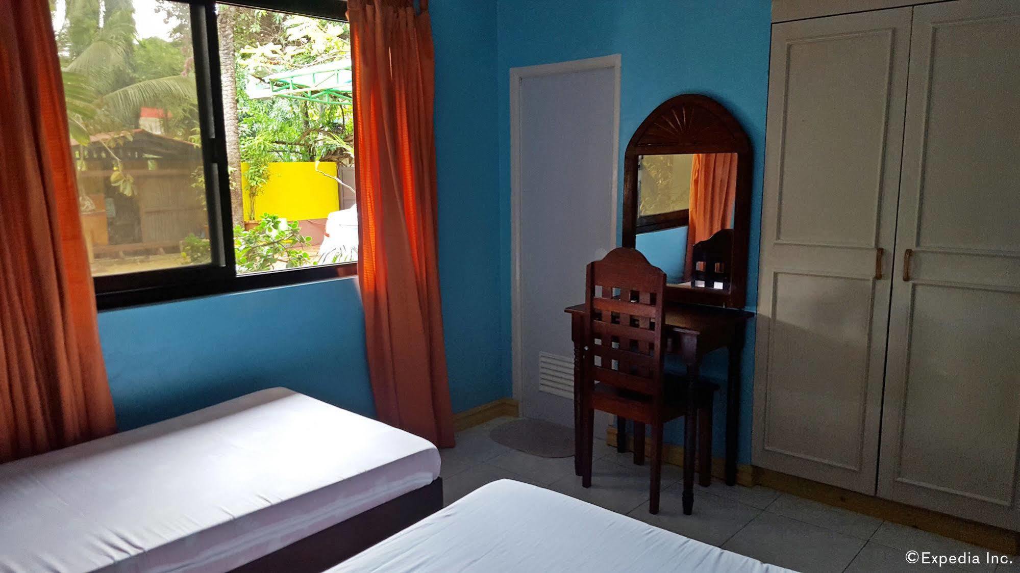 Liberty Park Pension Puerto Princesa ภายนอก รูปภาพ
